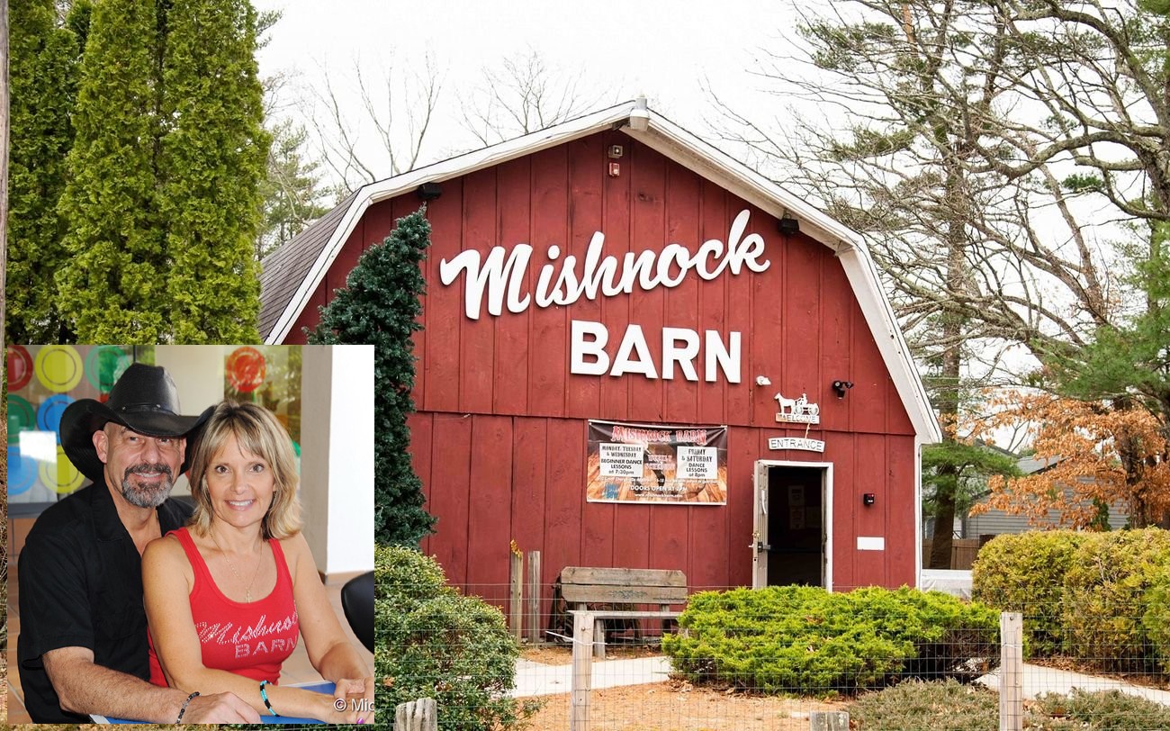 The Mishnock Barn logo